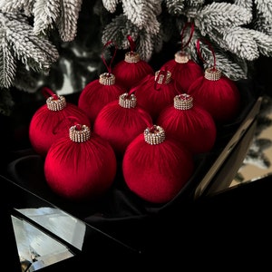 CHRISTMAS RED velvet decorations 3.15”/4”,10pcs set,red velvet Christmas ornaments,Christmas red balls,red xmas decorations for home tree