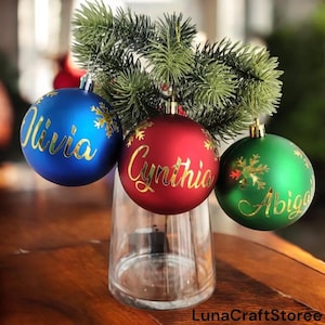Personalized Christmas Ball – Custom Name Ornament, Red Hanging Xmas Tree Decoration, Santa Gift