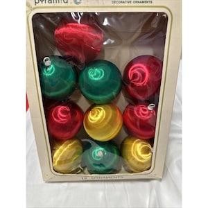 Vintage Satin Unbreakable Christmas Ball Ornaments Green Box of 10 1.5"